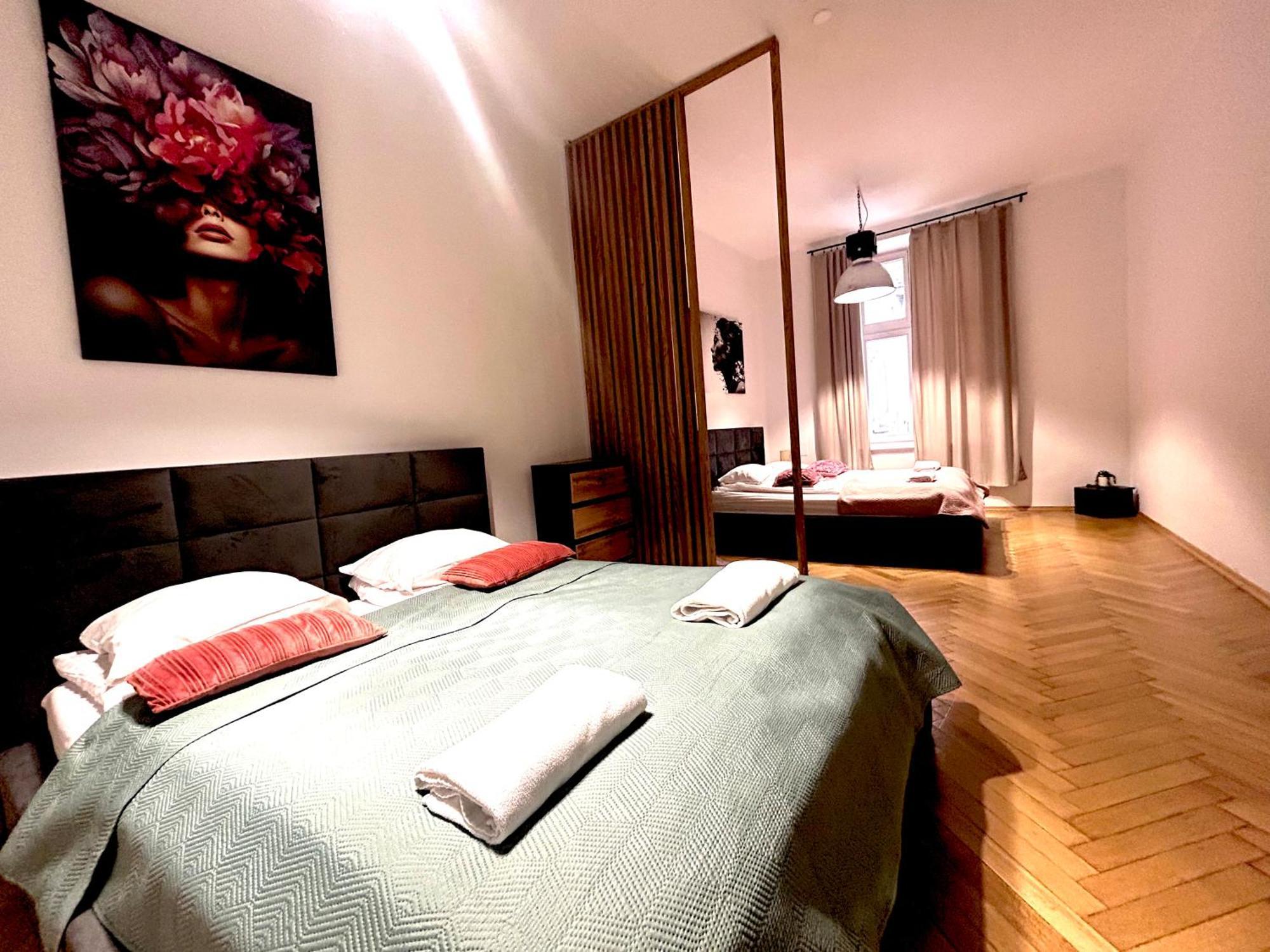 Selected Apartments By Market Square Kraków Zewnętrze zdjęcie